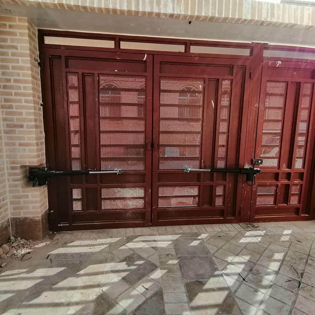 جک درب پارکینگ بازویی استان خراسان شمالی با کنترل ورودی