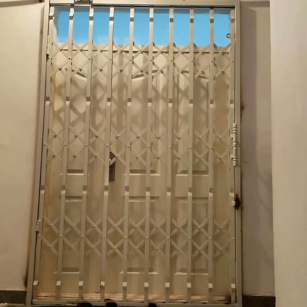حفاظ آکاردئونی ورودی ساختمان حفاظ آکاردئونی ورودی ساختمان